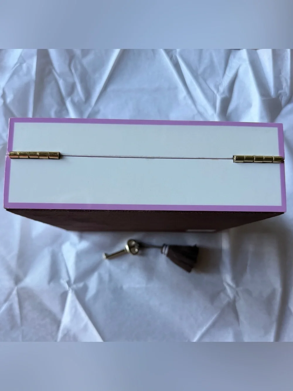 Henri Bendel Pink and White Illustrated Jewelry Box